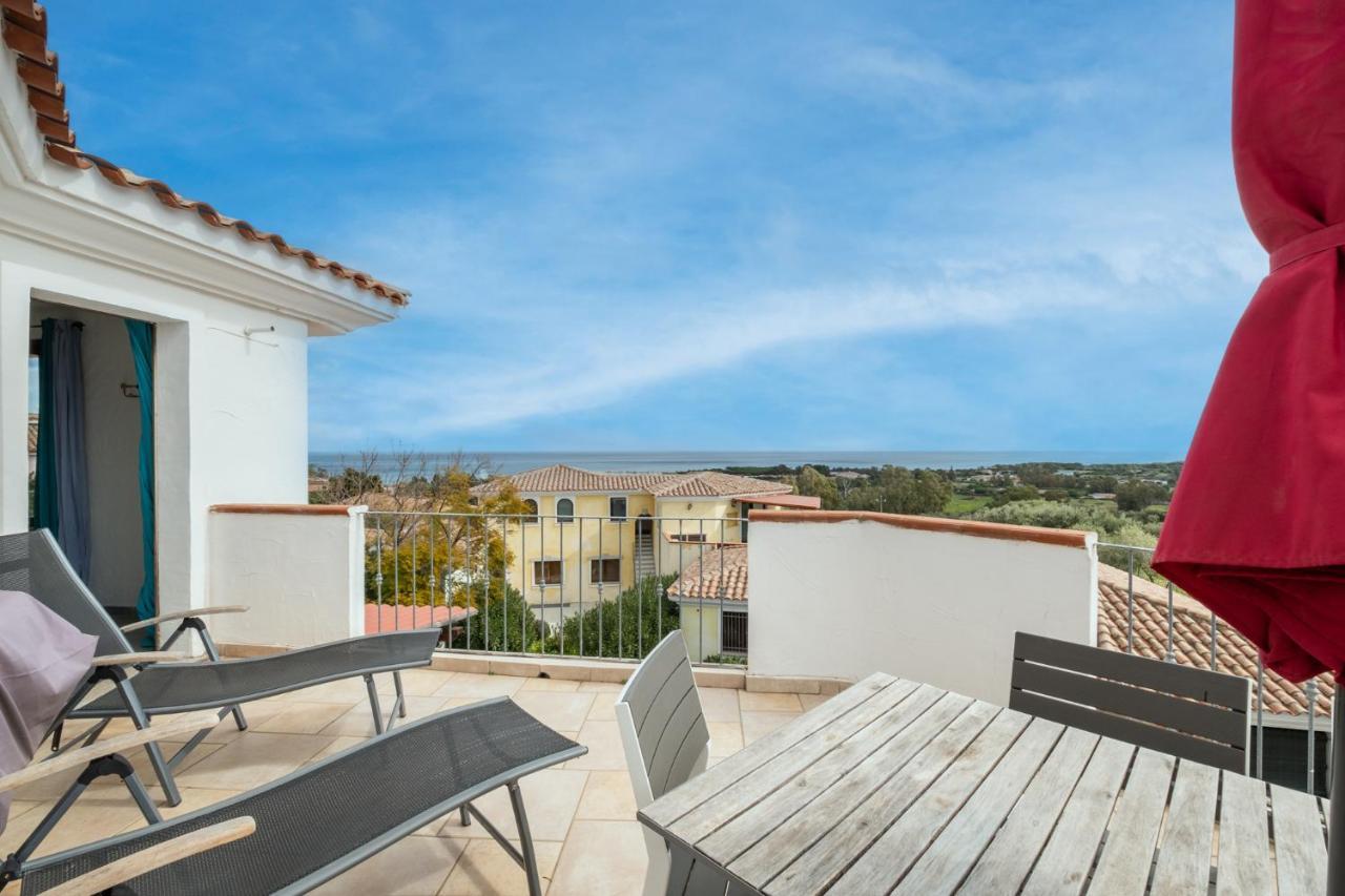 Oleandri Rossi Villa Tanaunella Exteriör bild