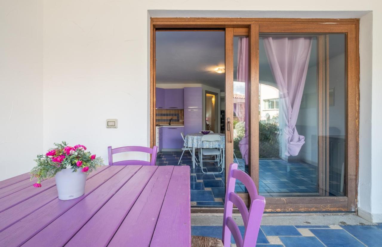 Oleandri Rossi Villa Tanaunella Exteriör bild