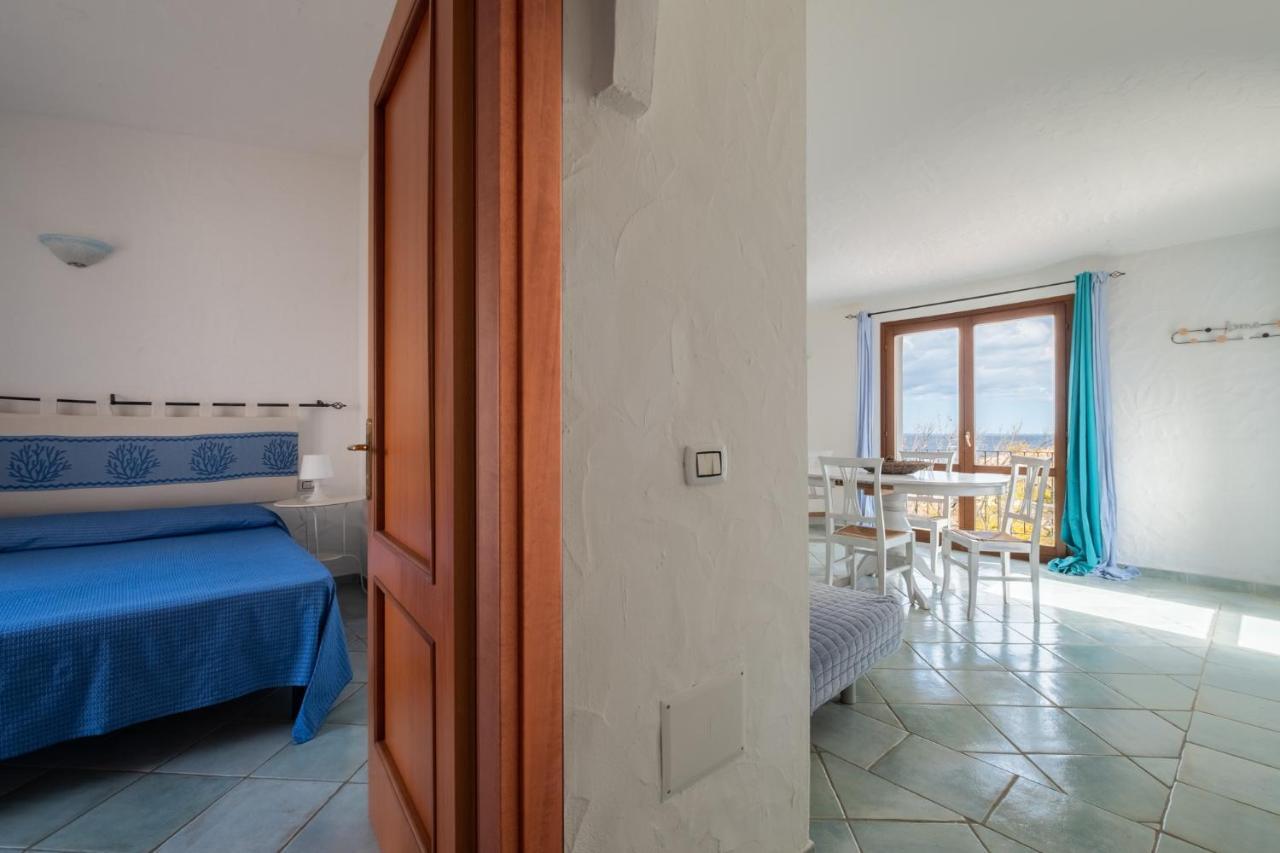 Oleandri Rossi Villa Tanaunella Exteriör bild